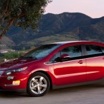 2013-Chevrolet-Volt-front-three-quarter-623x389