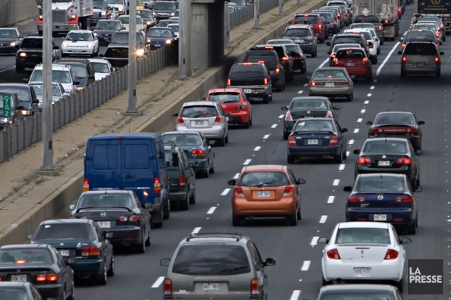 Plus d’autos à essence sur les routes en 2025 malgré la loi zéro émission?