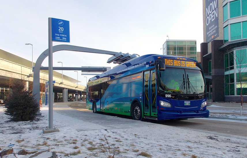 La compagnie canadienne New Flyer a développé un autobus électrique biberonné particulièrement intéressant