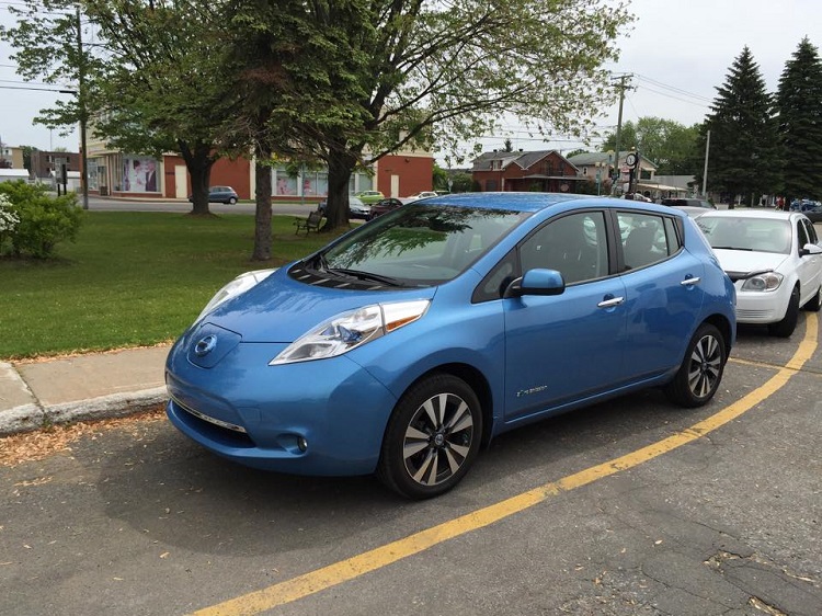 Nissan Leaf 2015 : dépassée?