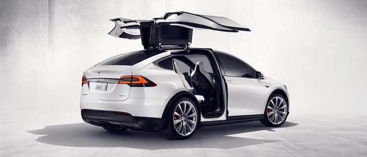 OFFICIEL: Détails sur la Tesla Model X et photos!