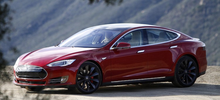 OFFICIEL: Hausse de prix des Tesla au Canada.