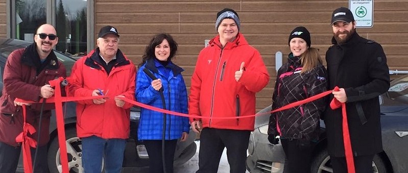 Retour sur l’inauguration des bornes de recharge à la Station de ski Val Saint-Côme!