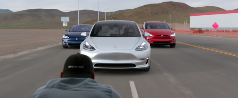VIDÉO : REPORTAGE MOTOR TREND SUR LES MODELS S-3-X ET LA GIGAFACTORY.