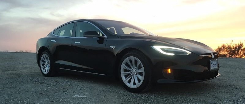 Il est maintenant possible de louer la Tesla Model S chez Ecomoto