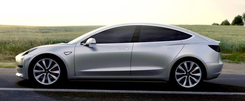 CONCOURS: Photo de la Tesla Model 3 au Québec!